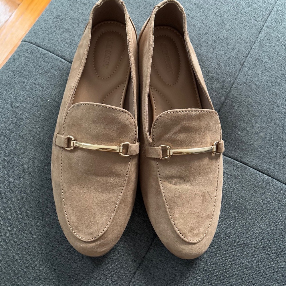 Tan Loafers with Gold Accent